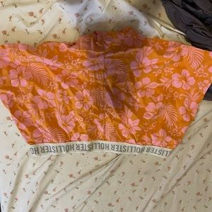 Hollister Hawaiian short